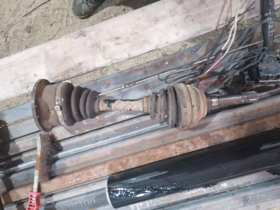 Planetara. Stanga vitara. Diesel 6 suruburi