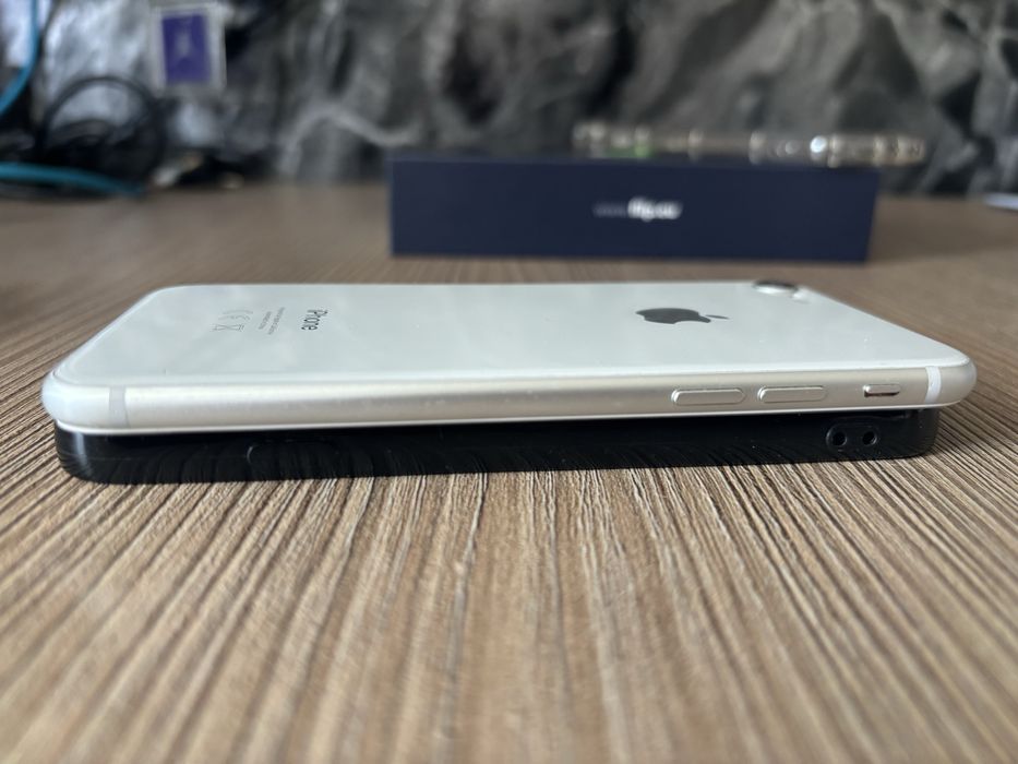 Iphone 8 stare foarte buna