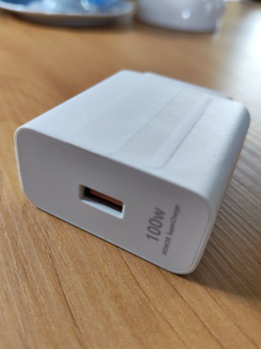 Заредно 100w + адаптер