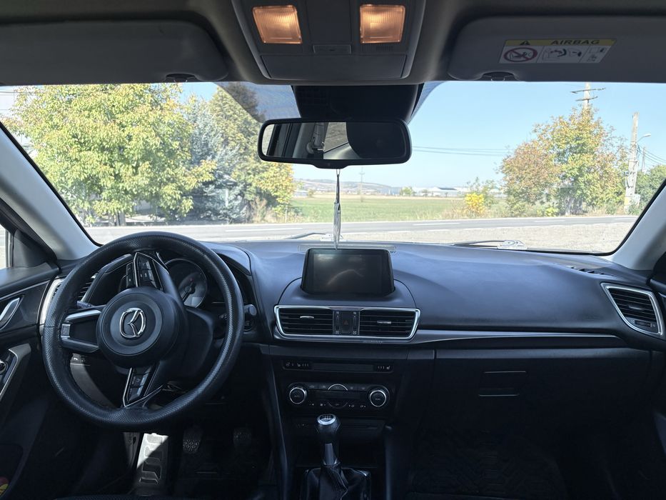 Mazda 3 2.0 SkyActiv-G 2017 Revolution