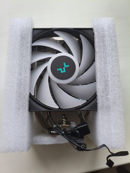 Продам Куллер Deepcool ag500 argb