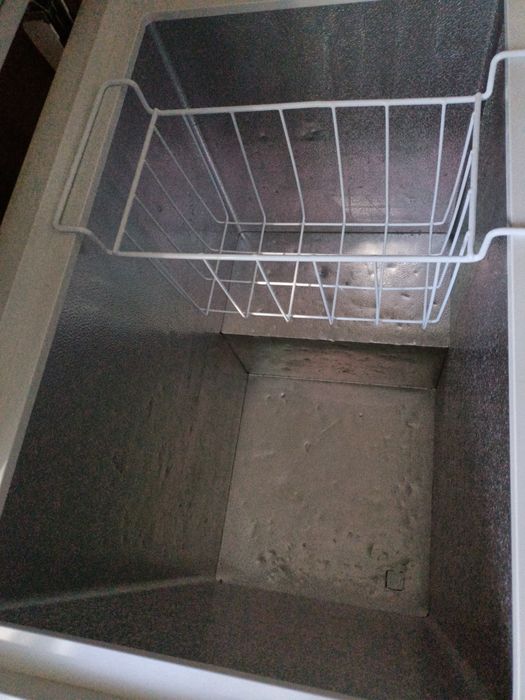 Продам морозильную ларь.