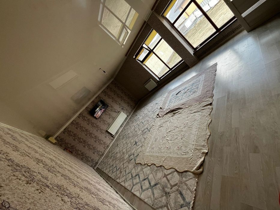 Продам  два дома в одном дворе