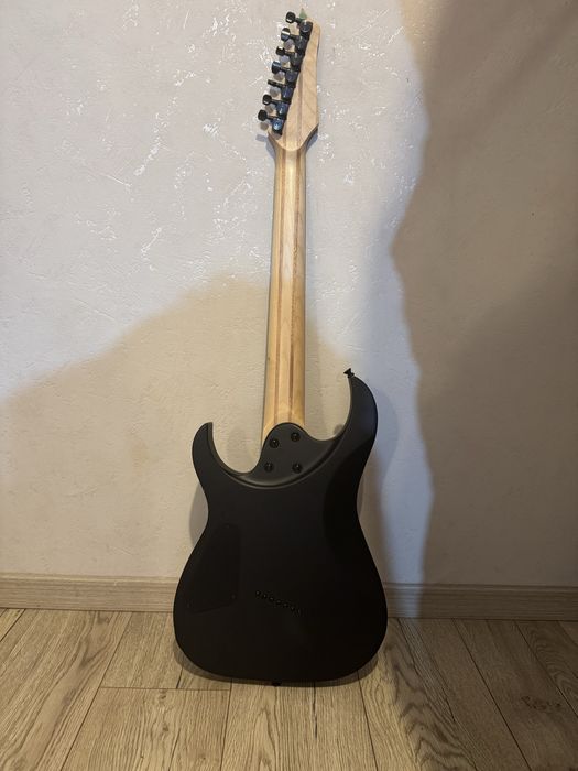 VÂND/SCHIMB Harley benton multiscale  7 BBB