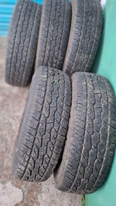 Продам шины 205/70. R15