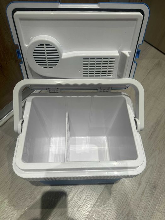 Хладилнa чанта Ardes  - , 26л, 12V-220V топло  студено