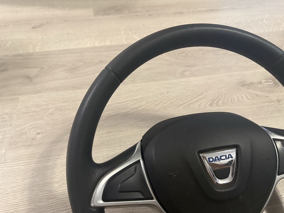 Волан с еърбег Дачия Докер Сандеро Логан Dacia Dokker Lodgy Logan Sandero Перфектен
