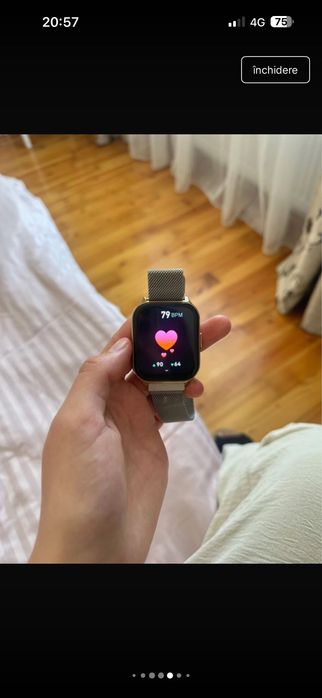 Smartwatch , one tech
