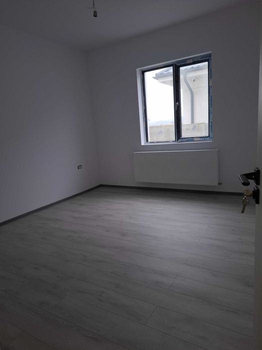 Pantelimon Ilfov,parter,3 camere 2 bai,300mp proprietate,toate actele,comision 0%