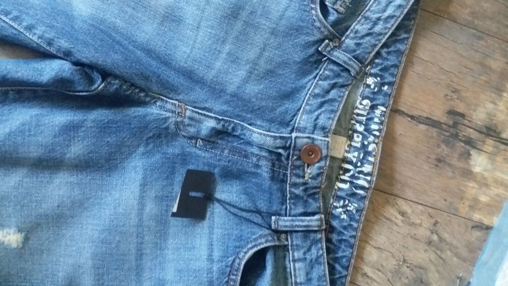 Pantaloni de dama ..Zara,Massimo Dutti.