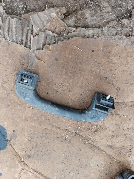 Дръжка таван Бмв ф10 520д 184кс  n47 bmw f10 f11