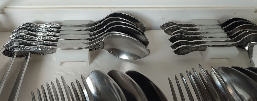 Антикварни руски прибори за хранене