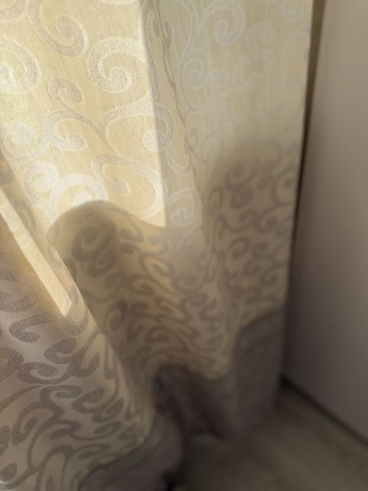 Продам шторы Комплект штор б/у для пяти- и девятиэтажек
