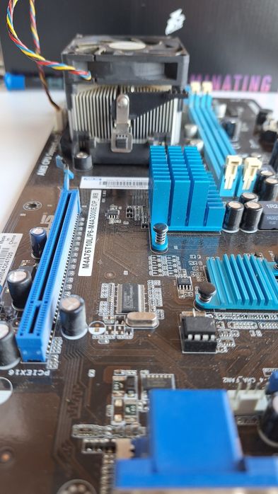 Asus  941 / am3 за части :D