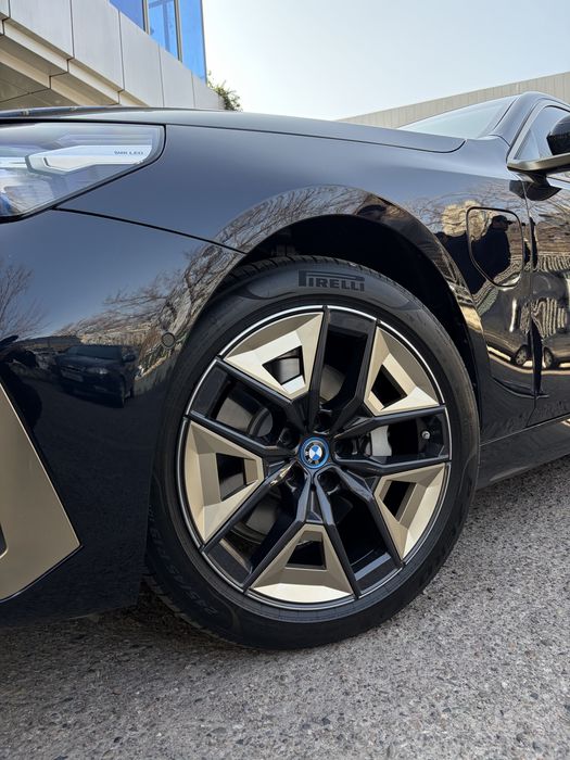 Bmw e Drive 35L 2024 Full