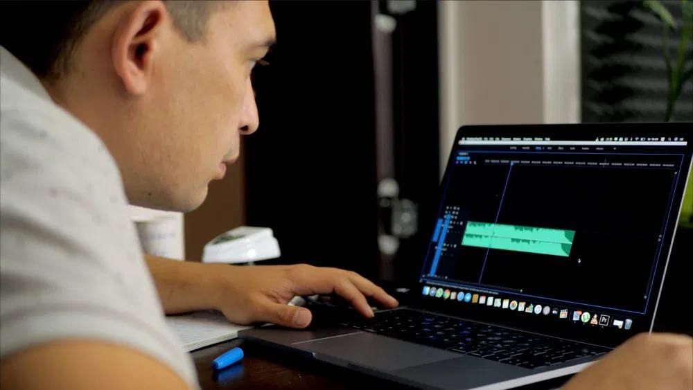 Обучение видеомонтажу | Курс видеосъемки | Мобилография - Курсы Алматы ...