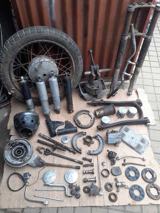 Ural Dnepr Carpati, Simson SR2 ,MZ 125RT, Mobra Manet