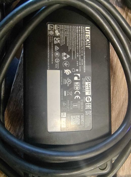 RAM SODIM 2x8GB DDR5 5600; SSD 256GB M.2; Батерия AP21A8T и захранване (зарядно) 330W за Acer NITRO 17