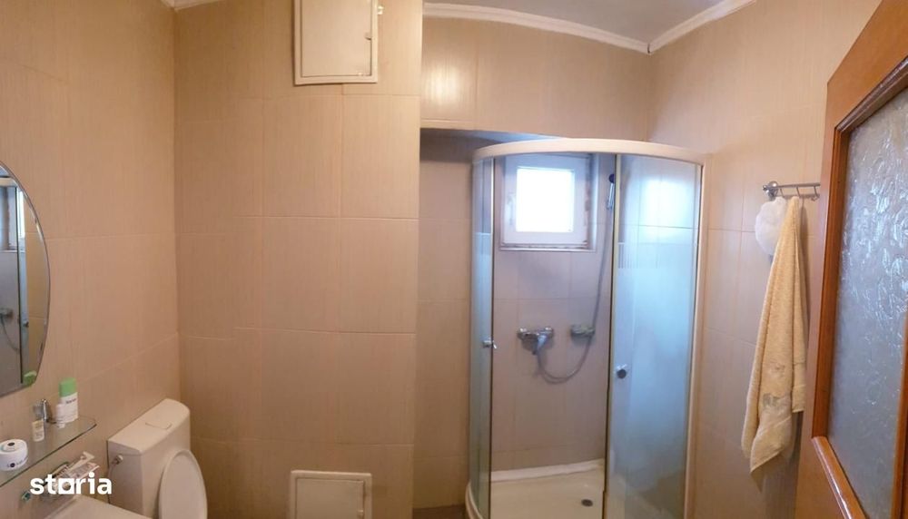 Vezi Video! Foarte Spatios! 4 camere Cf 1, 91 mp, Calarasi - Bariera