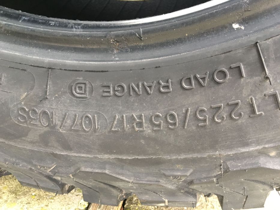 2 Set Anvelope AT 225/65/R17 BF GOODRICH + MS 235/60/R17 BRIDGESTONE