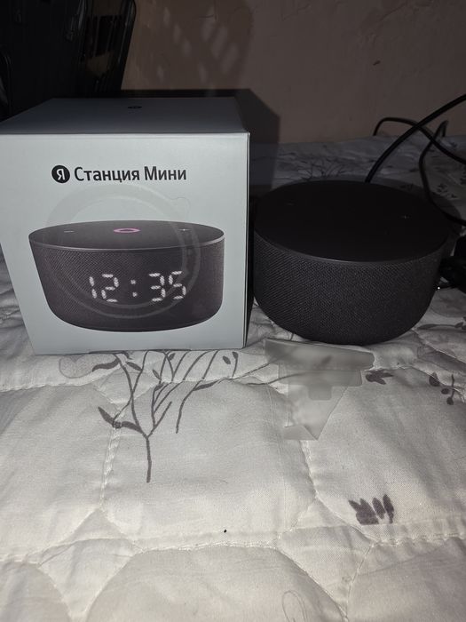 Продам Яндекс станцию