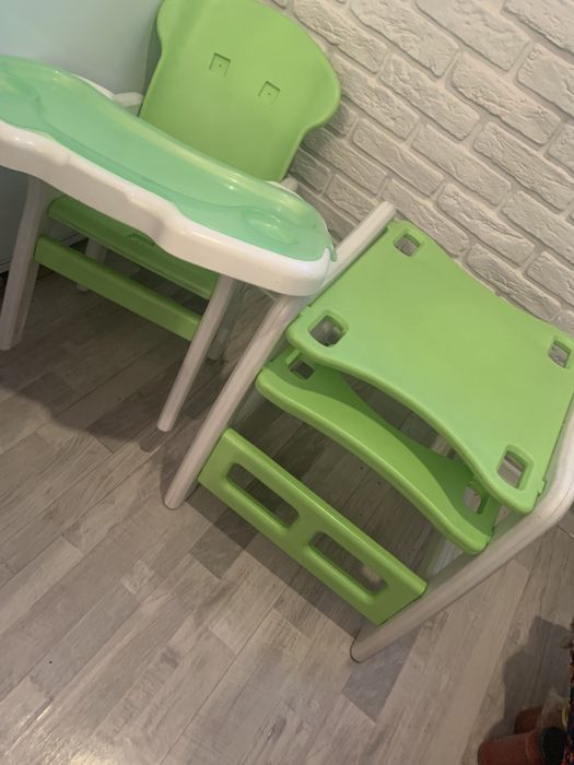 Детский стульчик, для кормления.