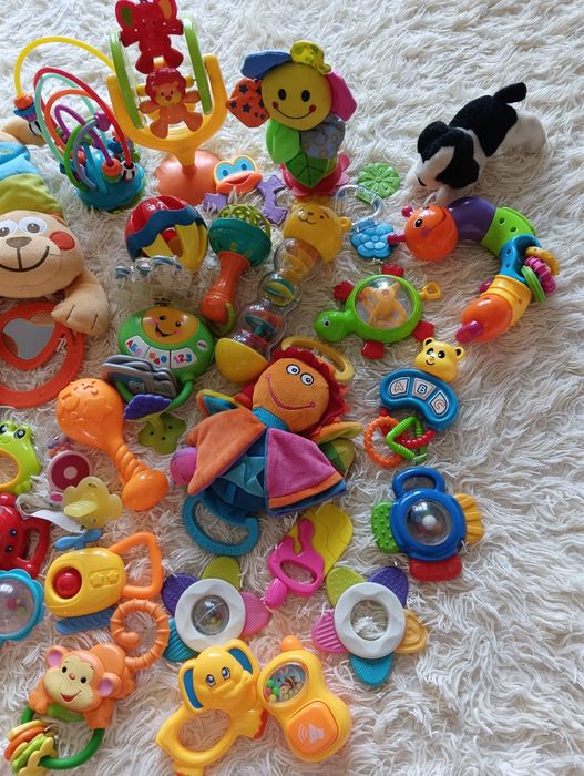 Продам игрушки для самых маленьких