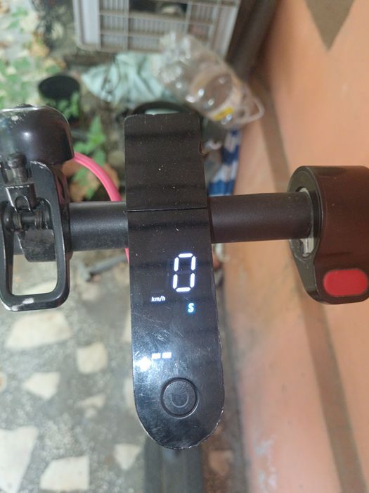 Trotineta Xiaomi M365