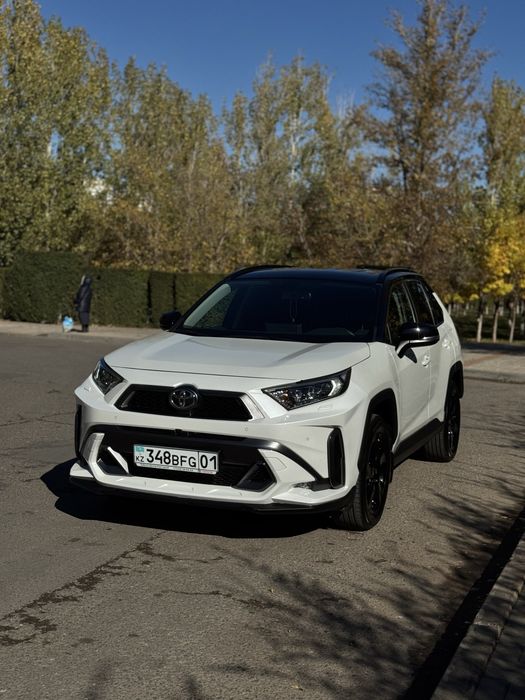 Продам Toyota Rav 4