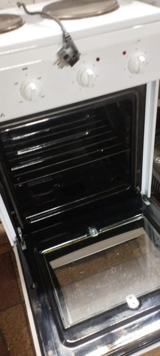 Продам плиту двухкомфорочную