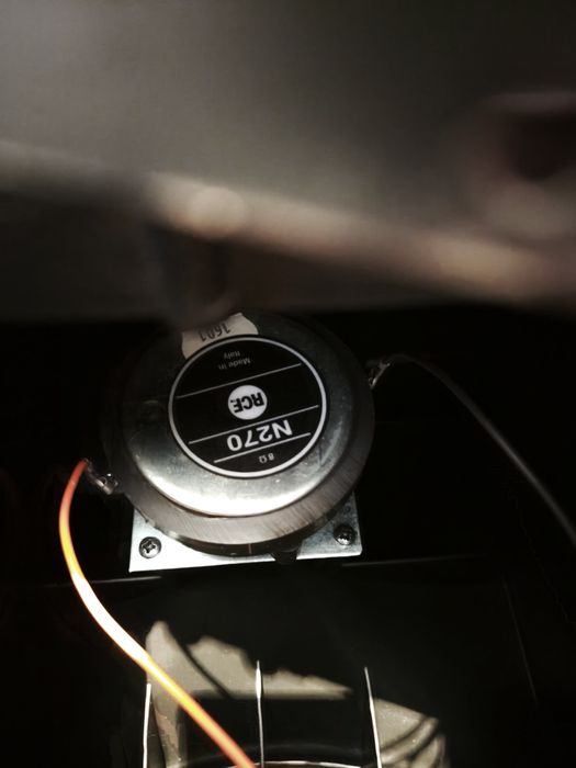 Boxe Db opera Lyric 300