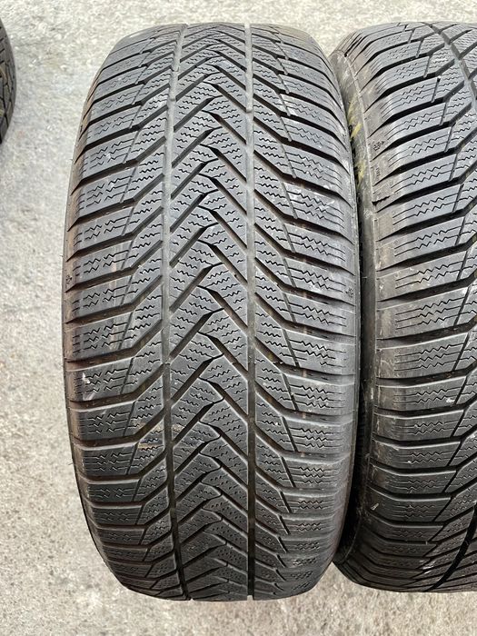 4 броя Зимни Гуми 215/55/17 ESA TECAR ДОТ: 2520