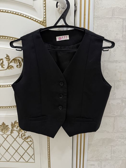 Все вещи по 3000 тг