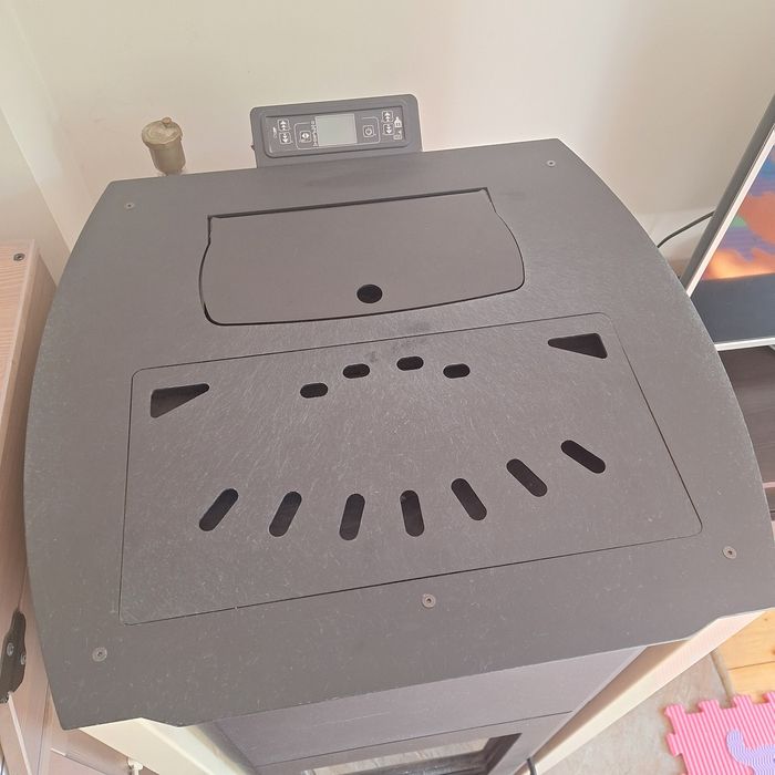 Пелетна камина Burnit Comfort 23kW
