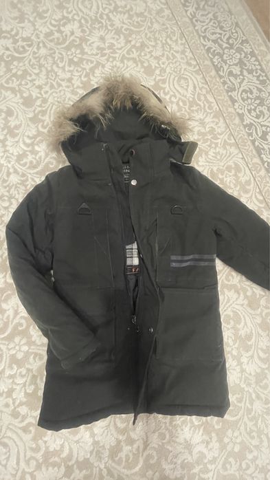 Зимняя куртка+ пакет детские вещи