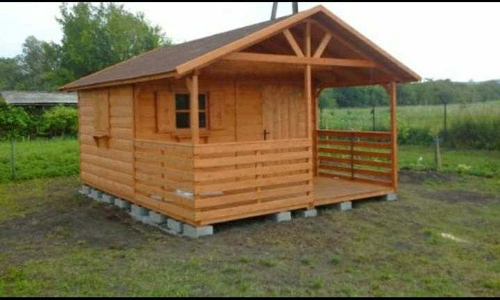 Foișoare, terase, magazii, pergole, căsuțe etc