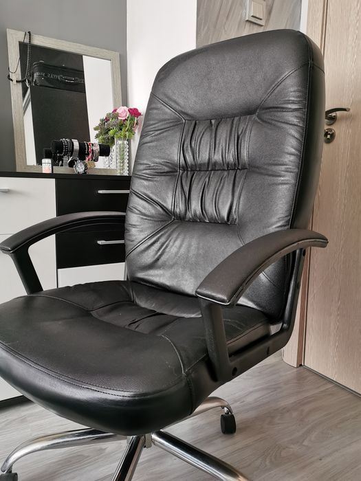 Директорски бизнес кожен стол, офис стол