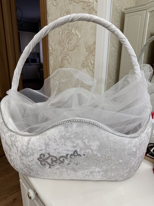 Коржын, корзина для тоев