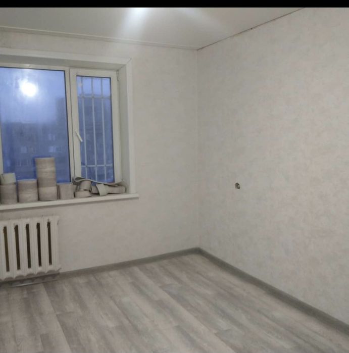 Поклейка обоев 550 тг