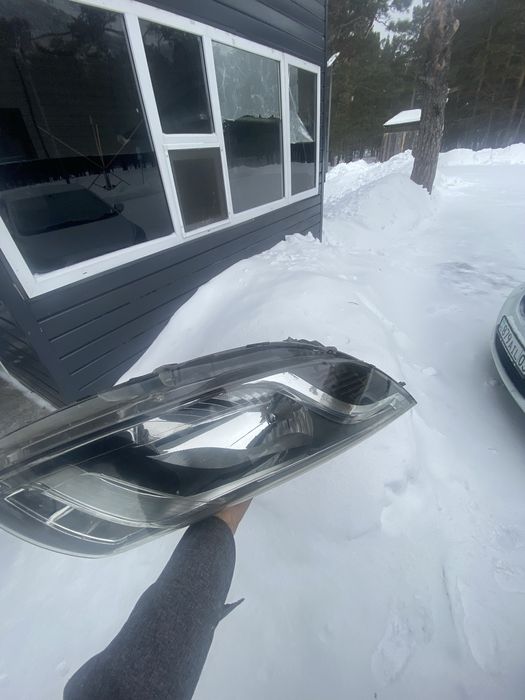 Продам фару на киа рио 2014