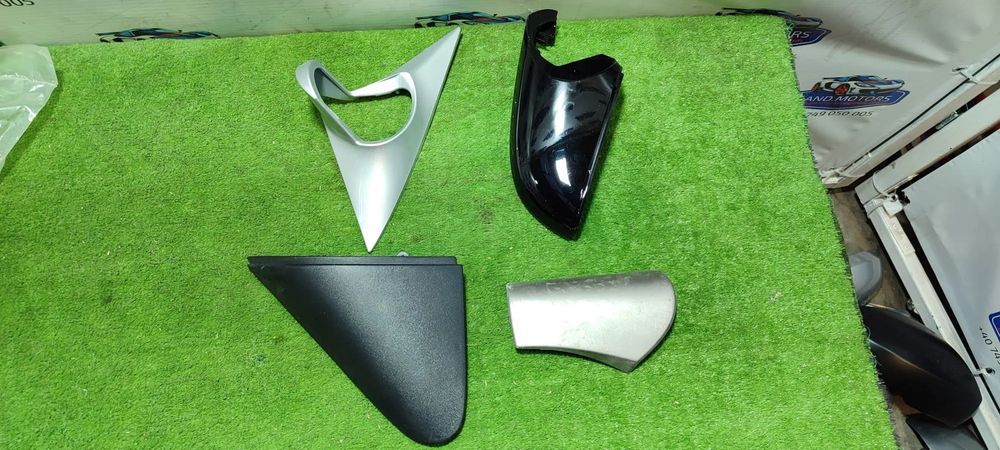 ORNAMENT SUPORT OGLINDA (4 BUC.) HONDA CIVIC (UFO) 2006-2011 / FORD FIESTA MK7 2008-2017 / MERCEDES-BENZ VITO (W638) 1996-2003 / TOYOTA YARIS 2005-201