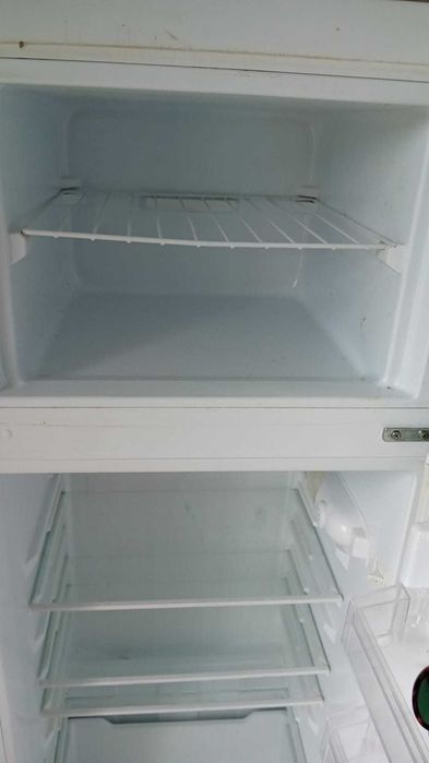 Frigider cu două uși Exquisit R2257W