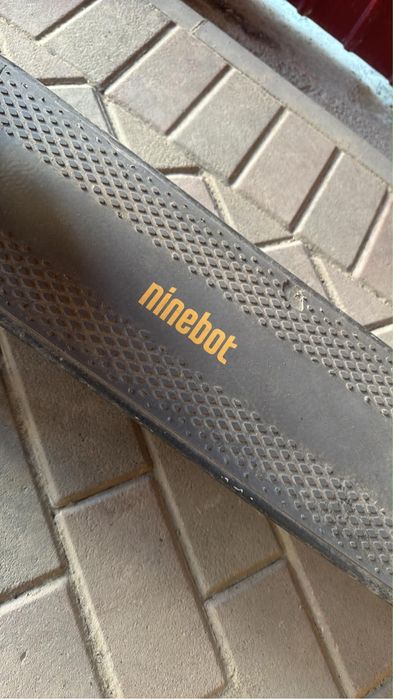 Trotineta electrica Segway Ninebot