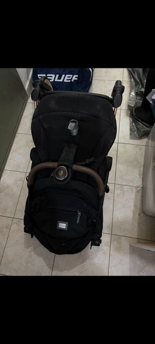 Продается коляска Cybex Coya