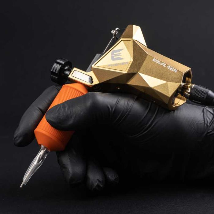 Nou Aparat de tatuat Kwadron EQ Pusher, motor f. precis și stabil, 10W