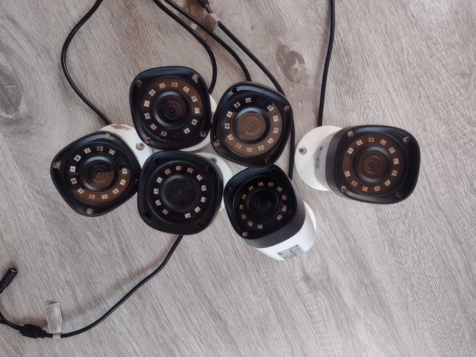6 броя камери Dahua