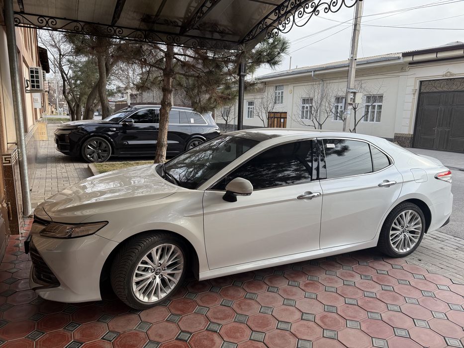 Toyota Camry 3.5 obyom.