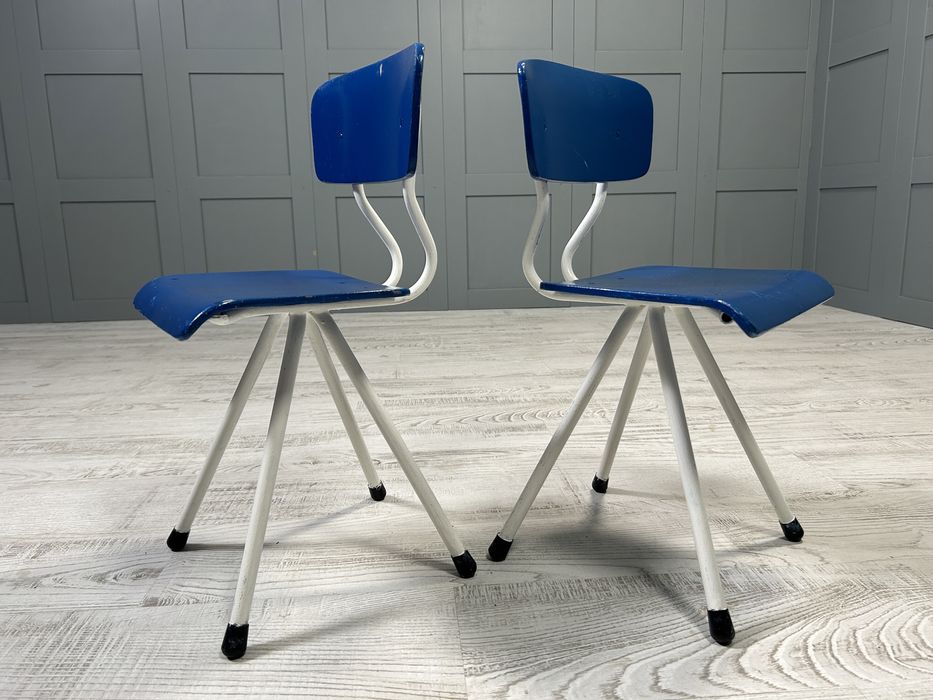 Винтидж детски столчета Н066