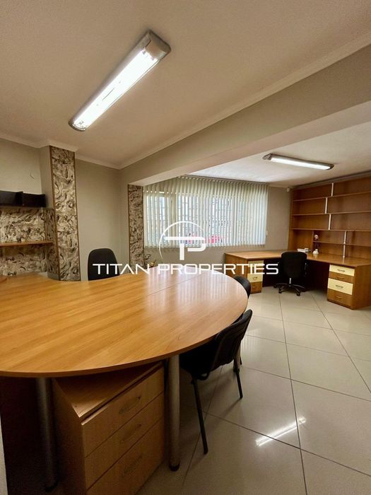 Дава се под наем Офис в Бургас, Лазур - 70 кв.м за 498.27 € - Снимка #1