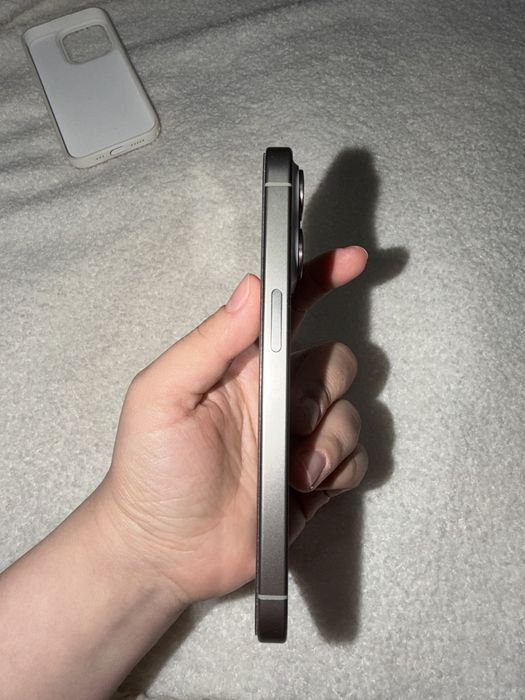 Iphone 15 pro silver 256 gb